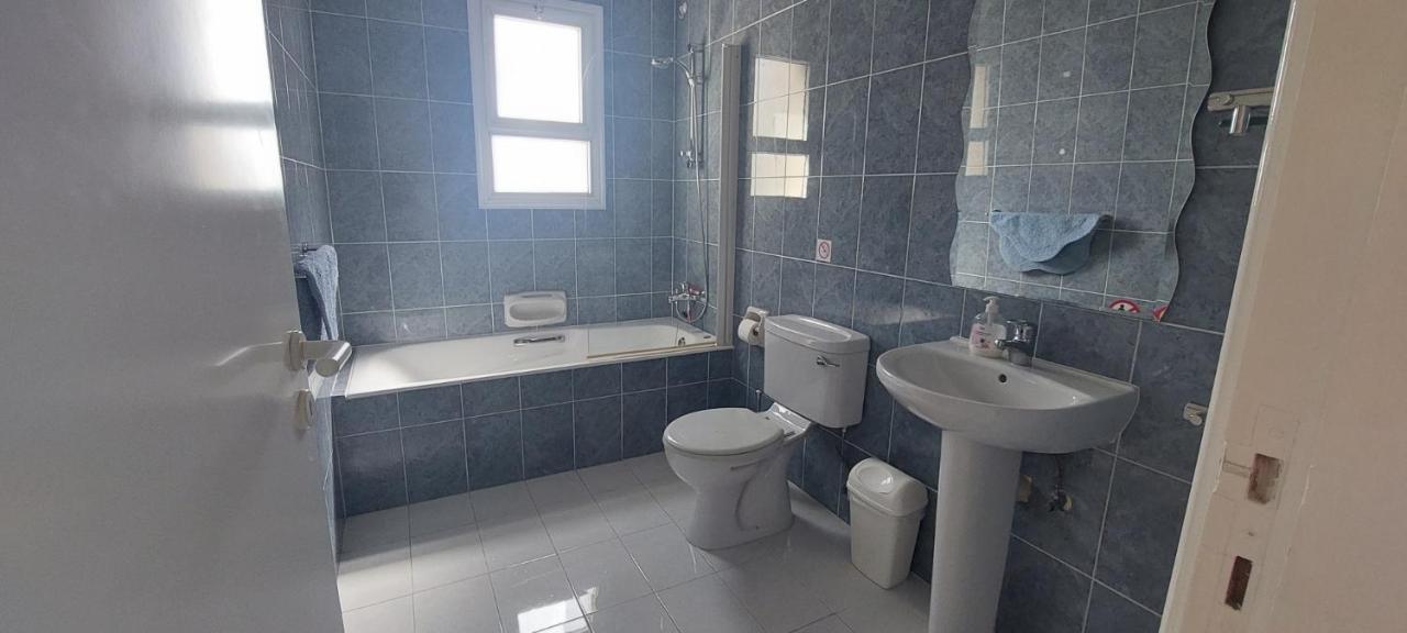 Spacious 2 Bedroom Apartment Peja Zewnętrze zdjęcie